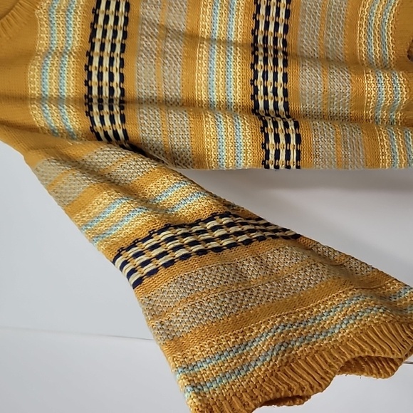 UMGEE GOLD STRIPED CREW NECK SWEATER WITH LONG FLARED SCALLOPED SLEEVES - Picture 6 of 14